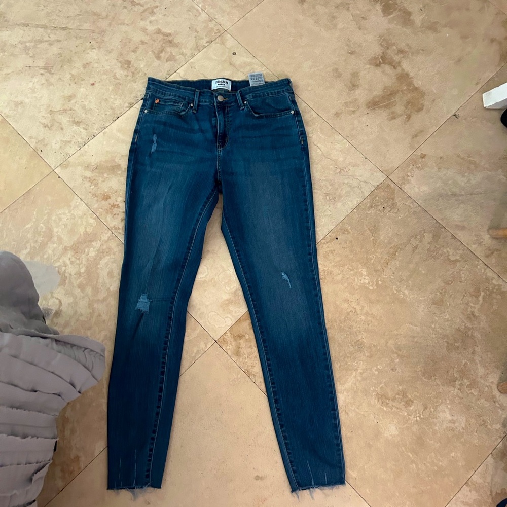 Skinny jeans